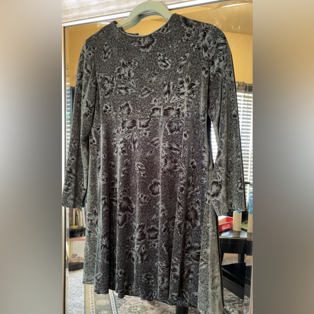 Velvet Leaf Dress